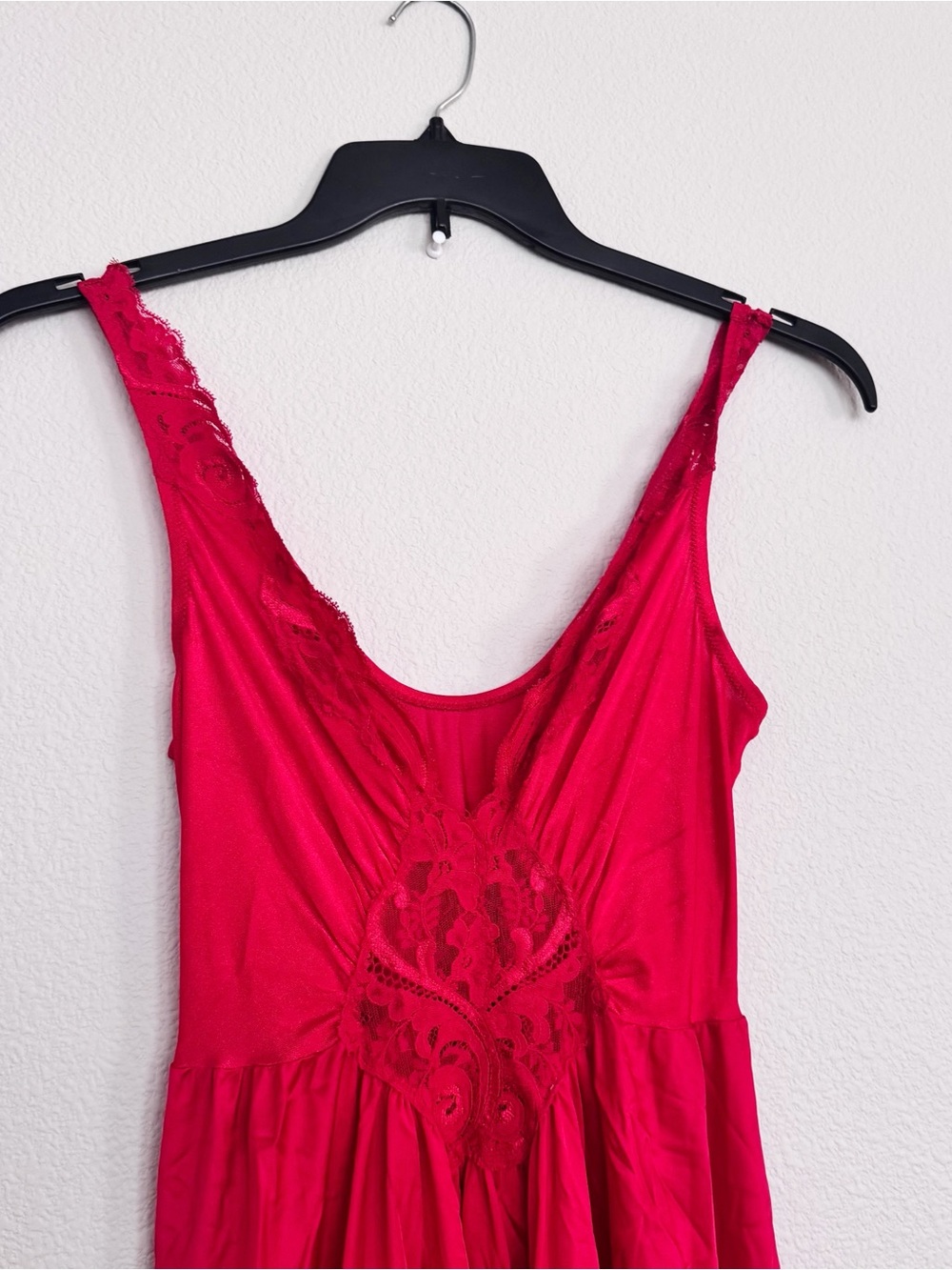 Vintage Olga Red Nightgown Large Made in USA 92270 Full Sweep Tricot - Picture 4 of 12